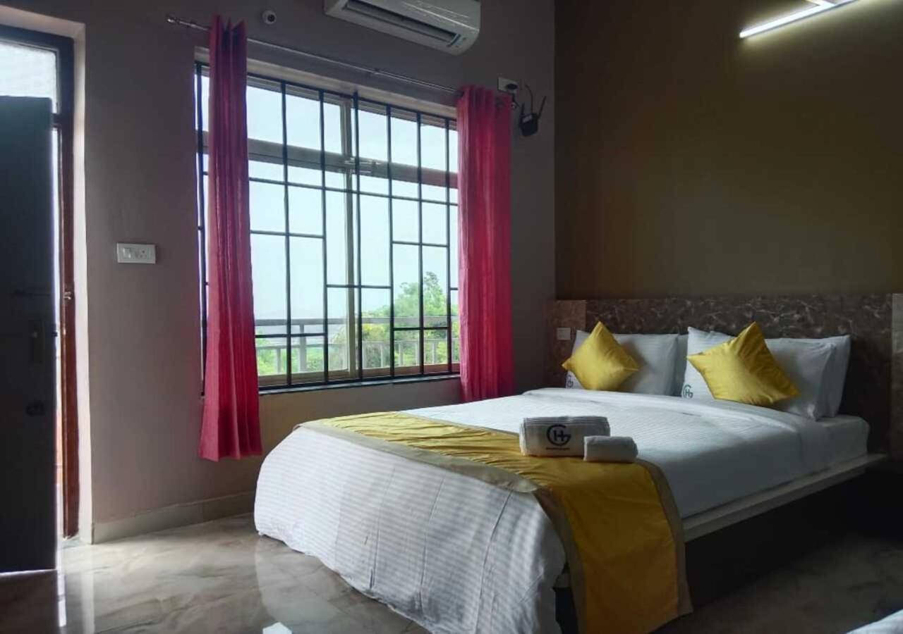 Hotel Golden Heights Gokarna Ngoại thất bức ảnh