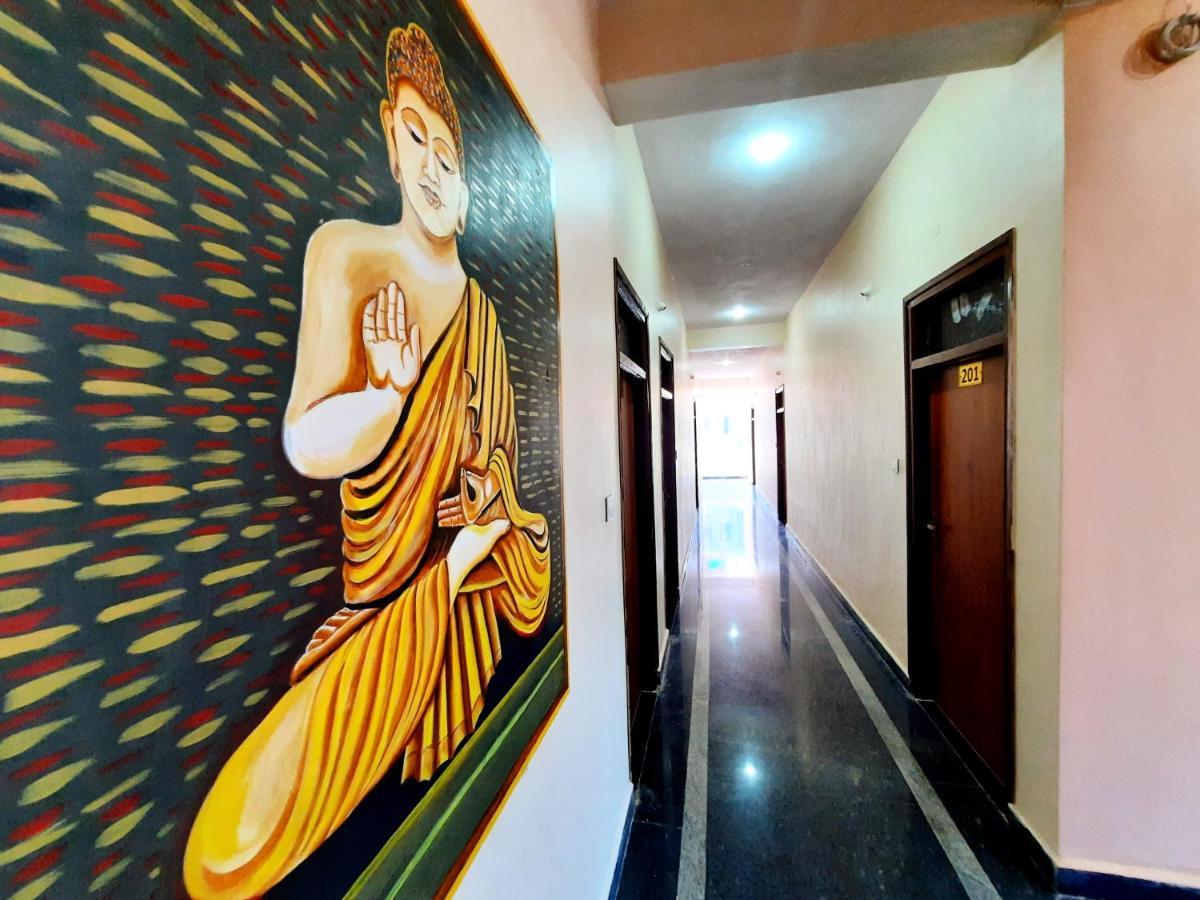 Hotel Golden Heights Gokarna Ngoại thất bức ảnh